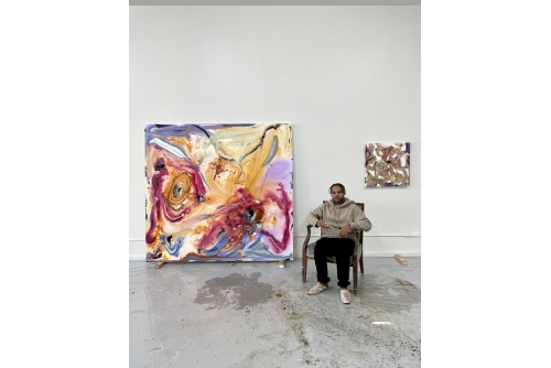 Manuel Mathieu in his studio with “Mathématique 2” and “Paysage intérieur 2”, Montréal, 2021
